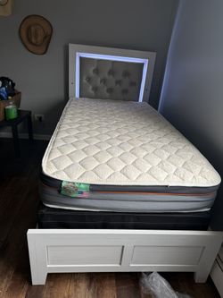 Cama Twin Con Colchon De Quality 