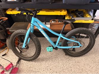 Kids Fat tire mtn bike