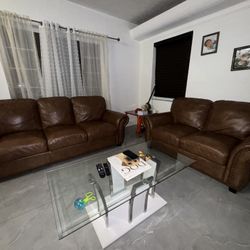 Rooms To Go Leather Sofas 