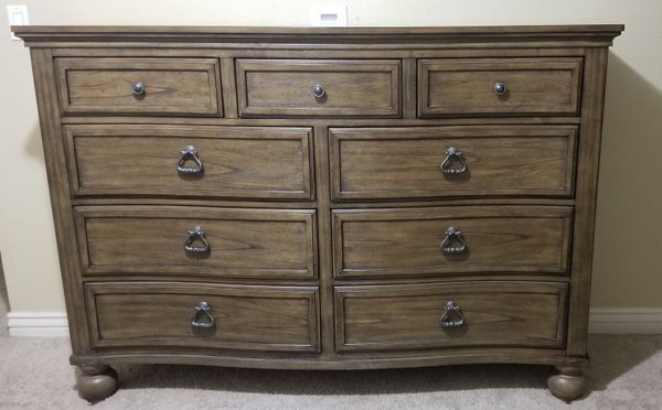 Ashley 9 Piece Dresser Brand New Furniture In Phoenix Az Offerup