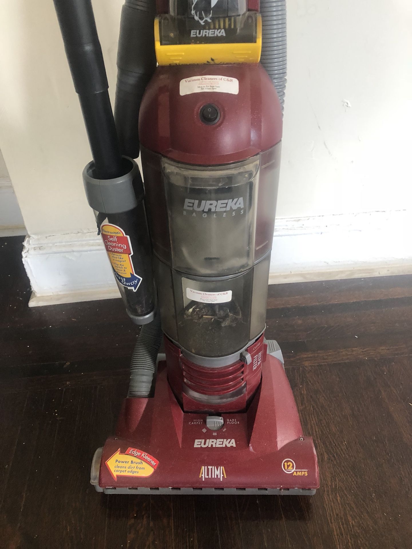 Eureka Altima Vacuum Cleaner
