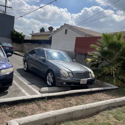 Mercedes Benz 2005
