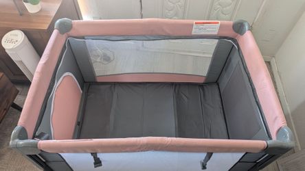 Like new baby pack and play