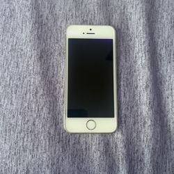 Silver iPhone 5 