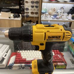 Dewalt Drill Driver 1/2” **Tool Only**