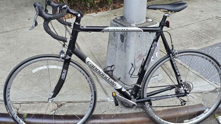 Cannondale CAAD 8 63cm Road Bike.....