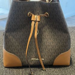 New Michael Kors Bag