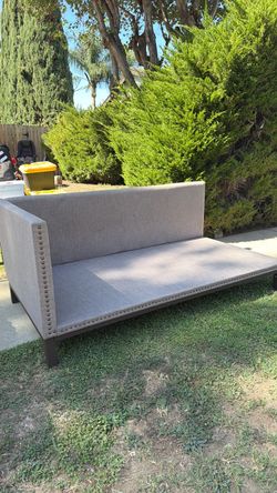 DAYBED! In RIALTO TODAY- yard sale