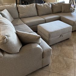 Living Spaces U-Shaped Sectional 