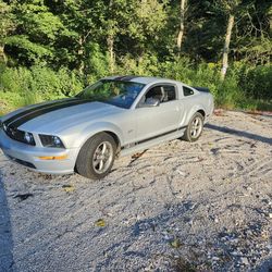 2005 Ford Mustang