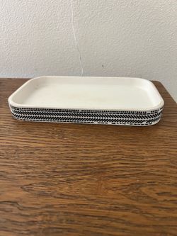DECORATIVE TRAY
