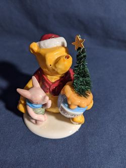 Disney Figurine " Friendship Makes Christmas Grand."