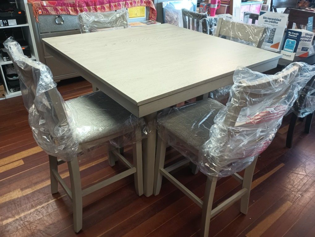 New 5-piece Counter Height Dining Set

