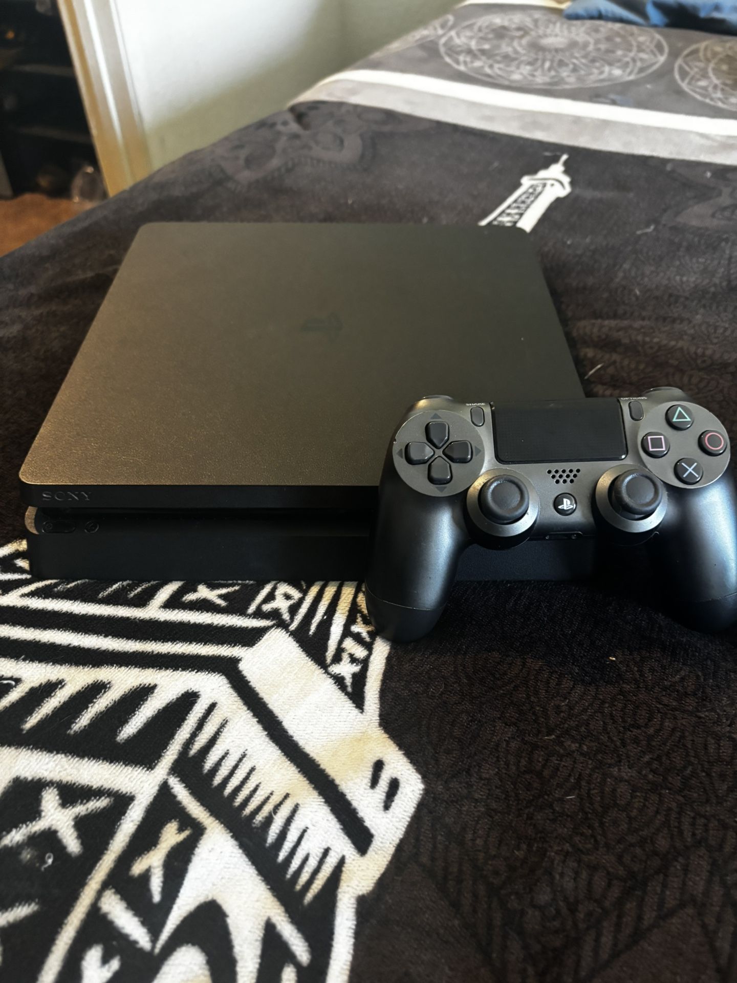 PS4