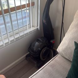 Bissell Carpet Cleaner 
