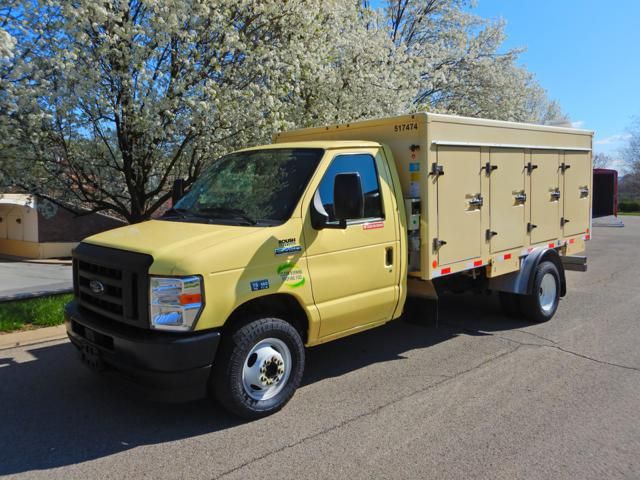 2022 Ford E-450 Cutaway