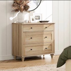 Dresser for Bedroom with 3 Drawers, Oak Wood Dressers Kids Dresser with Wide Chest of Drawers