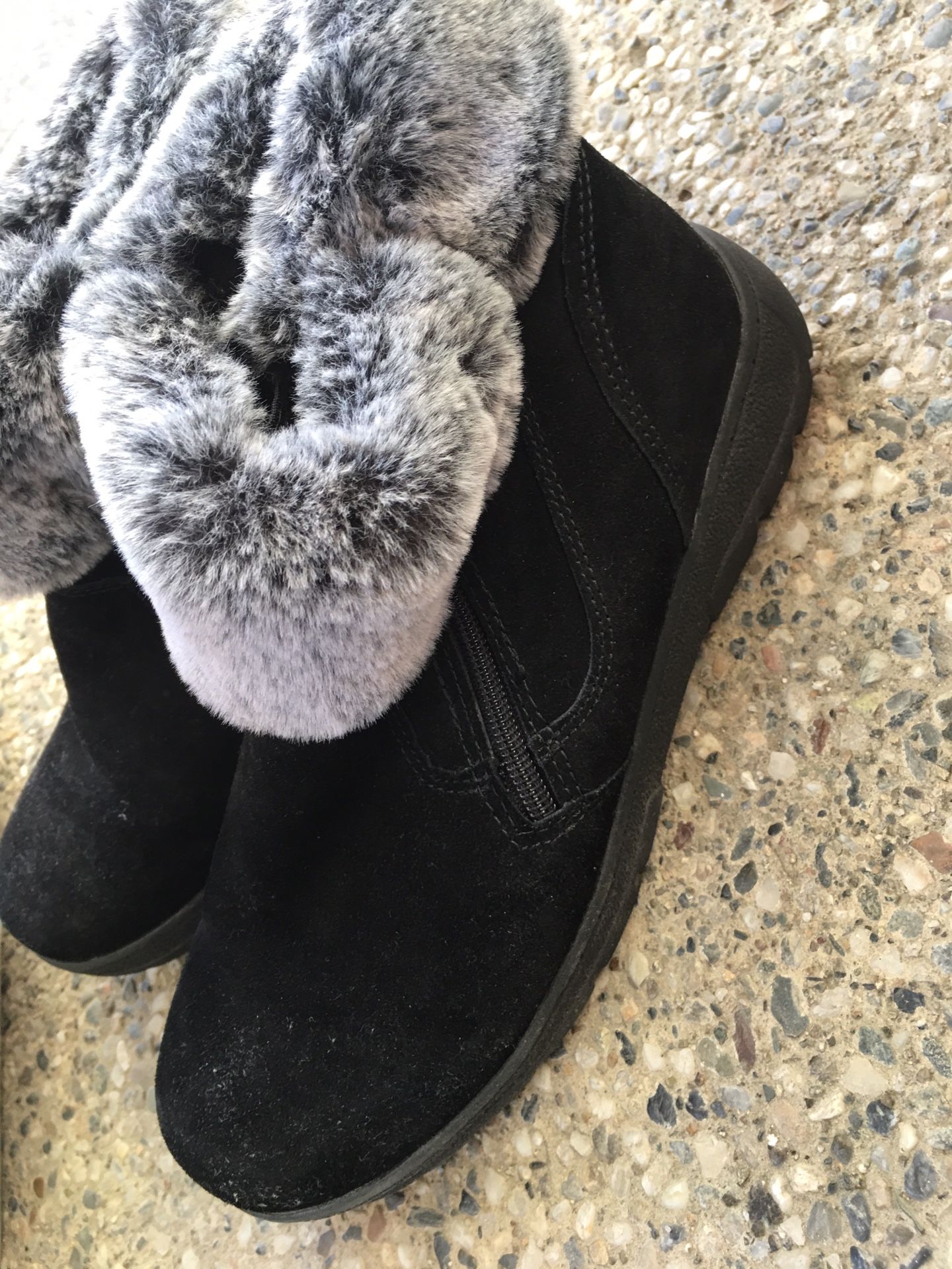 Shoe/ Boot