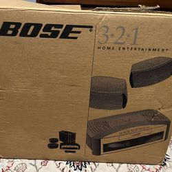 Bose 3-2-1 entertainment system