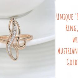 Unique 'Infinity' Ring w/Austrian Crystals, Sz.9