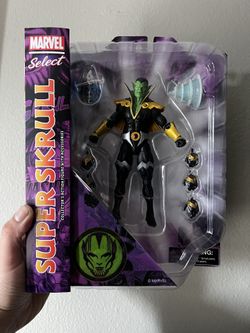 Diamond Select Super Skrull Select Action Figure