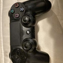 PS4 Controller 