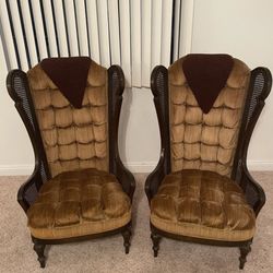 Lewittes Gold Velvet Wingback Chair Set
