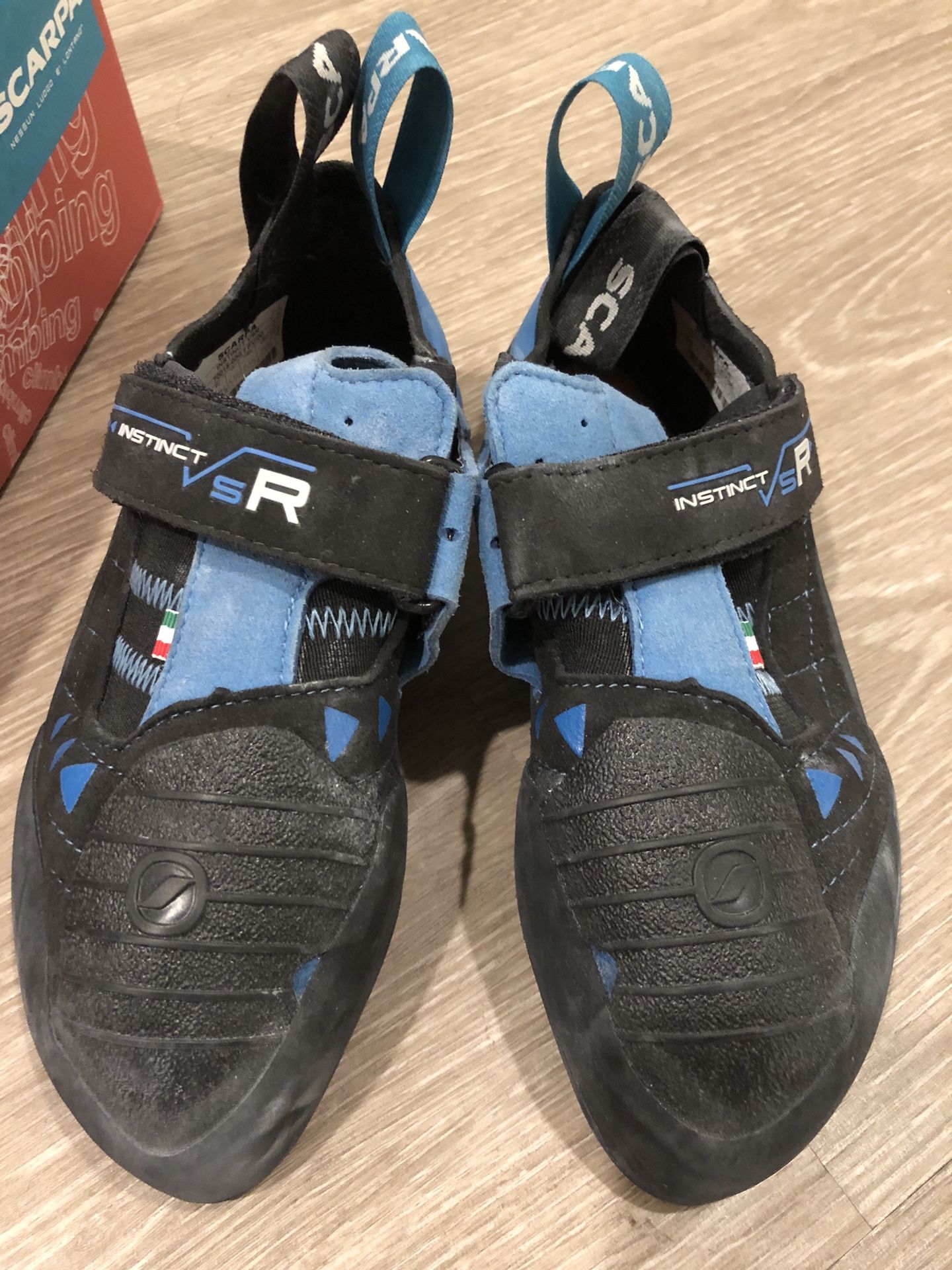 Scarpa Instinct VSR (US M Size 6.5)