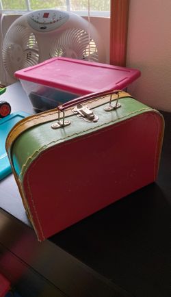 Vintage kids lunch box