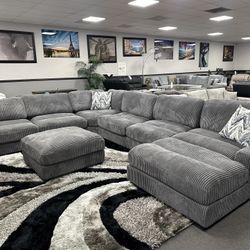 Gray Sofa Sectional w/ Free Ottoman 