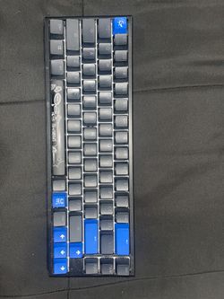 Ducky Keyboard 65% CHERRY 