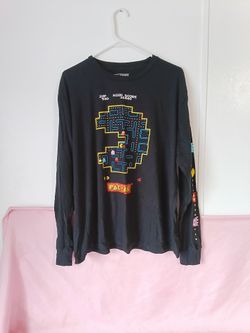 Pac-Man Maze Graphic Long Sleeve Tee Graphic Long Sleeve Tee Black XL