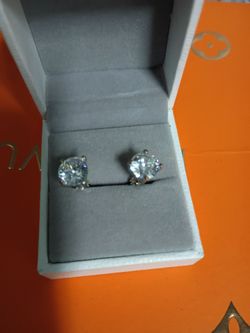 Mossinate ear rings