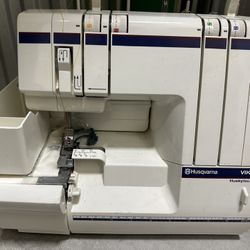 husqvarna huskylock 905 Overlock Serger Sewing Machine 