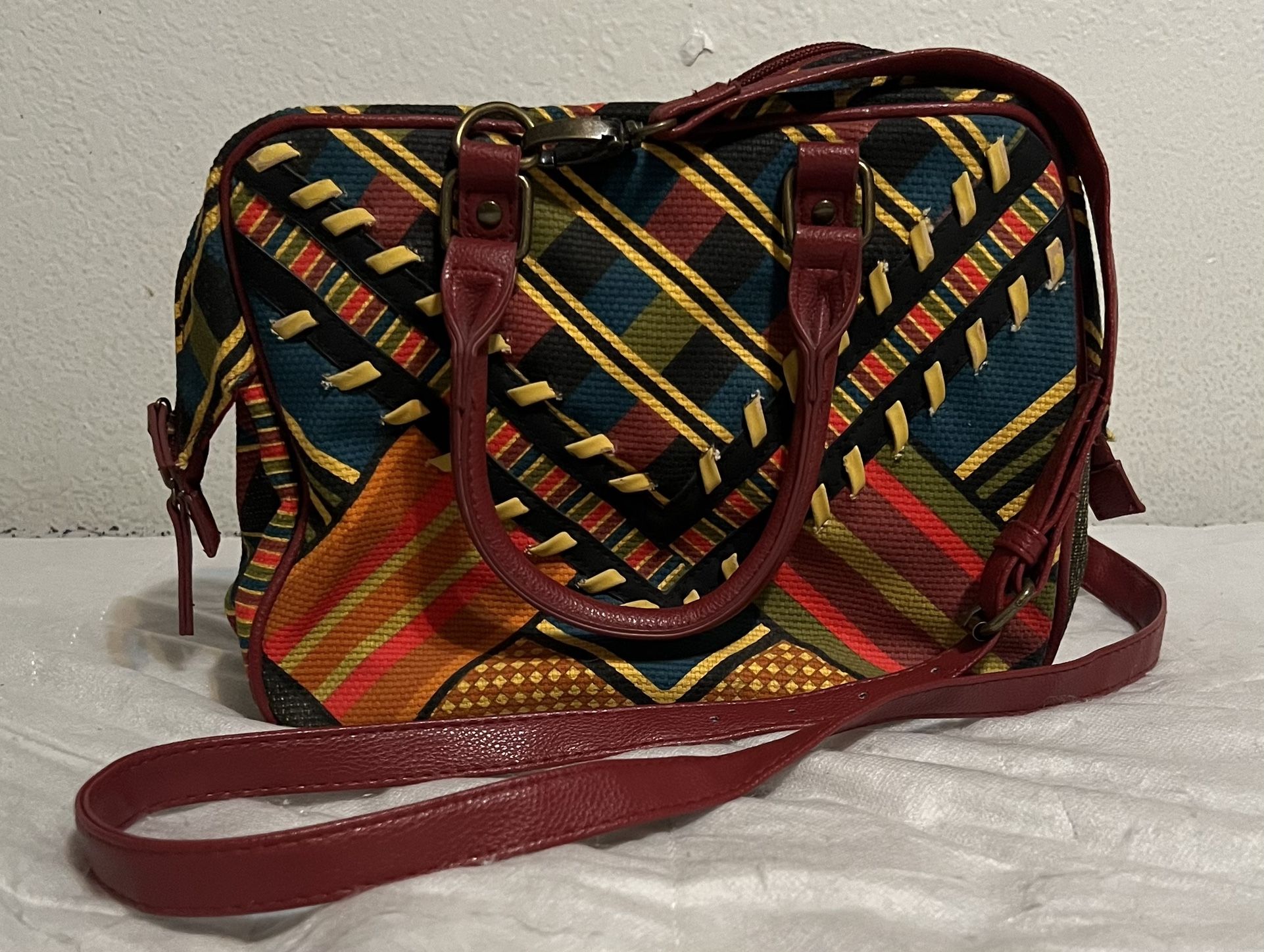 Disneyland Mary Poppins Returns Carpet Bag