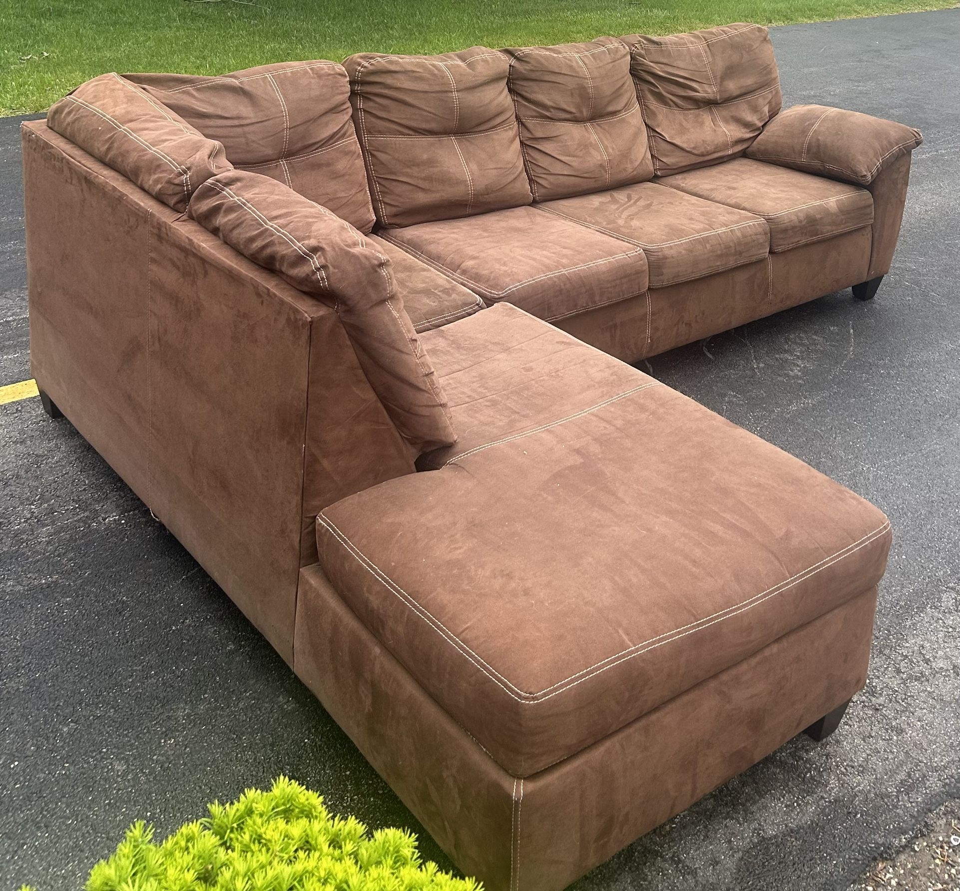 Brown Sectional Couch Set
