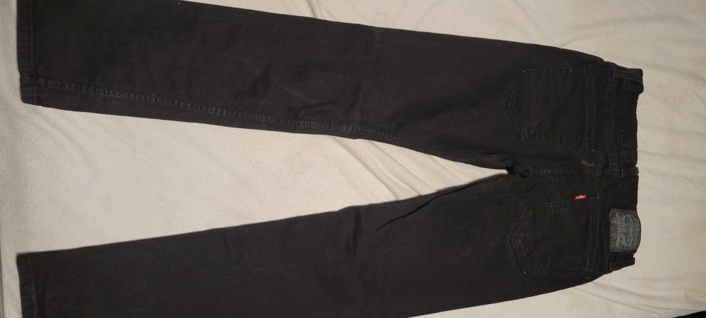 ⁸Levi's Pants for Men