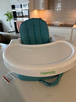 Baby feeding chair