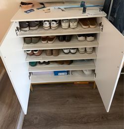 Tribesigns Shoe Cabinet with Doors – Like New