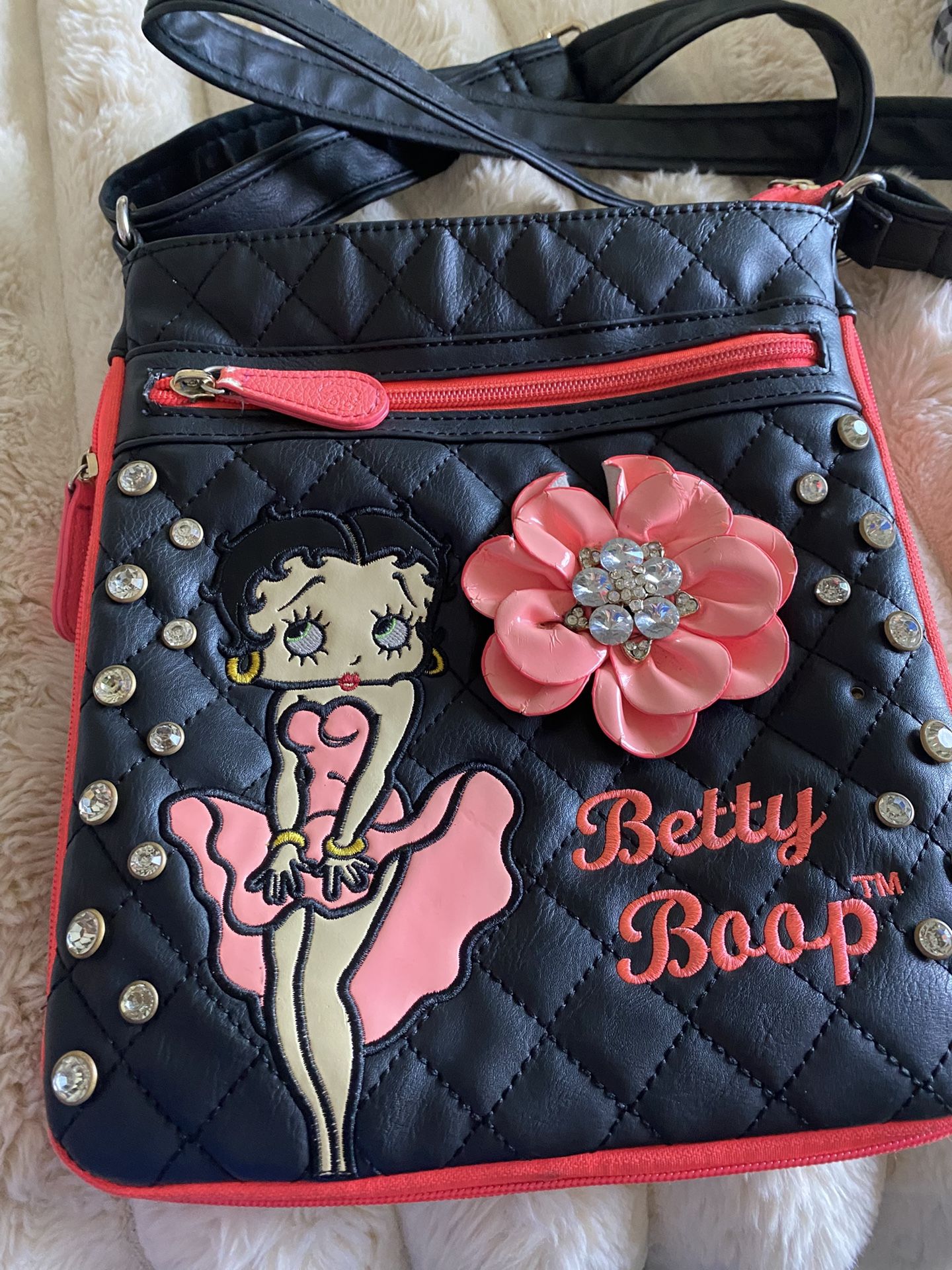 BETTY BOO BAG IN GOOD CONDITION
