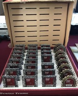 Little Photo Frames 32 Total NEW