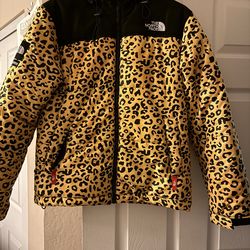 Cheetah print puffer large coat- fits like medium- offer up