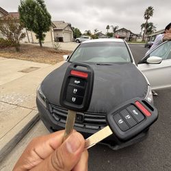 Llaves De Autos / Car Keys And Remotes 