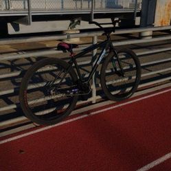 throne Fxd Need Gone Asap