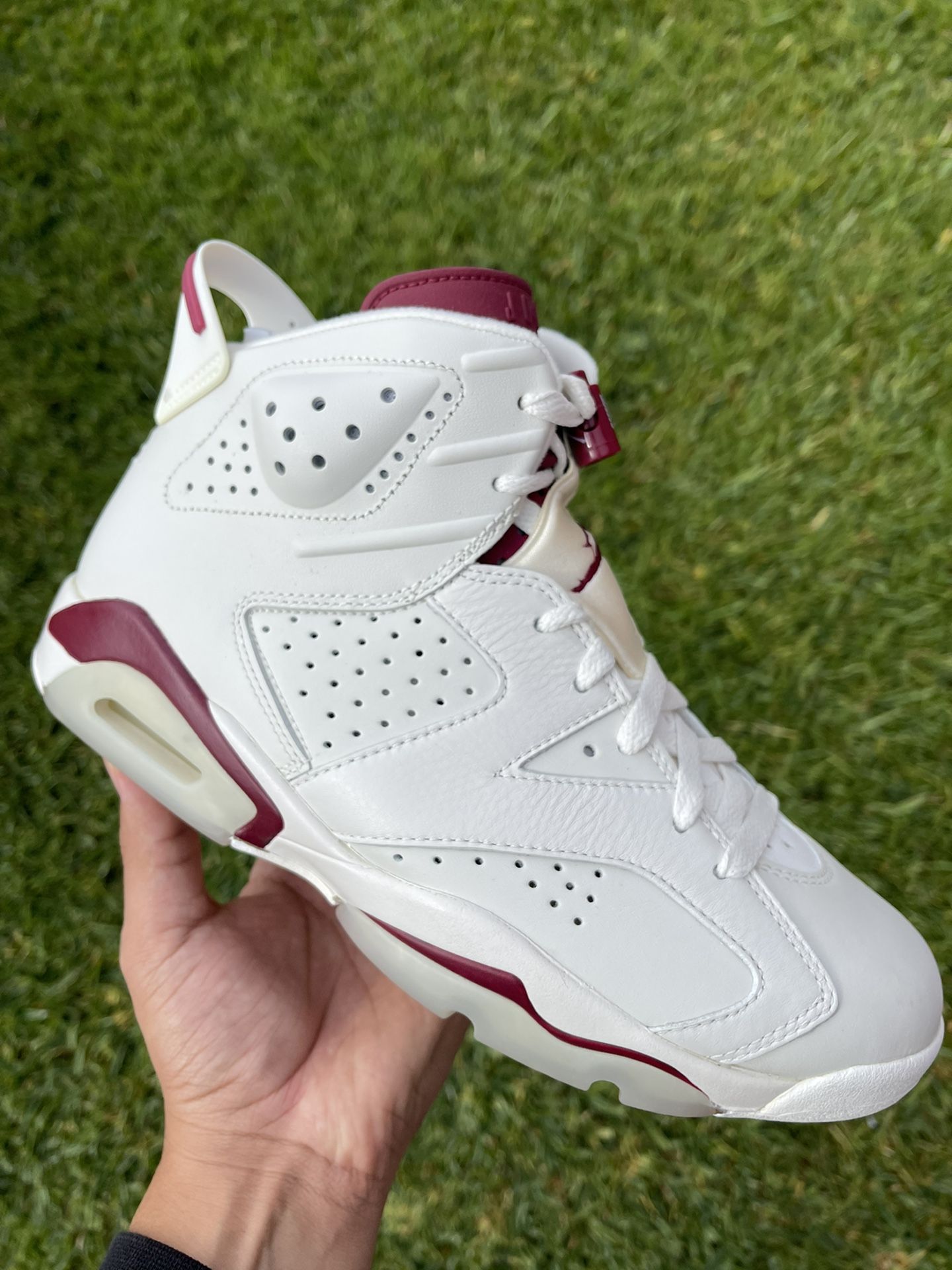 Jordan 6 Maroon 