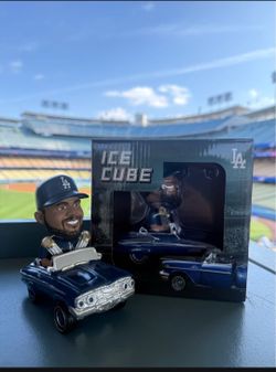 ICE CUBE BOBBLEHEAD