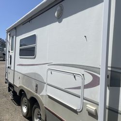 2006 - 26 Foot Fully Furnished Camping Trailer (priced To Sell As Is)