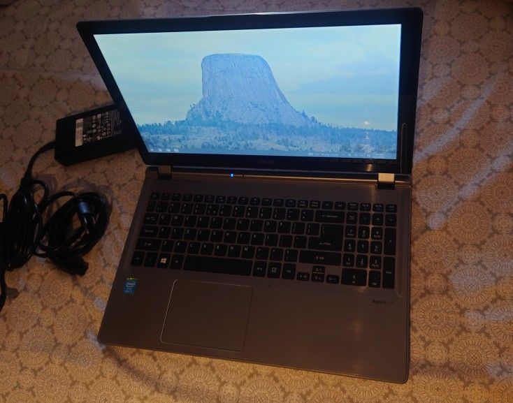Acer Aspire M5