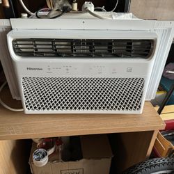 AC UNIT LIKE NEW ALL THE INFORMATION IS THERE FIRM ON PRICE