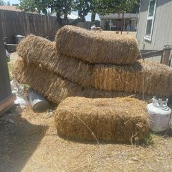 Large Haybales 